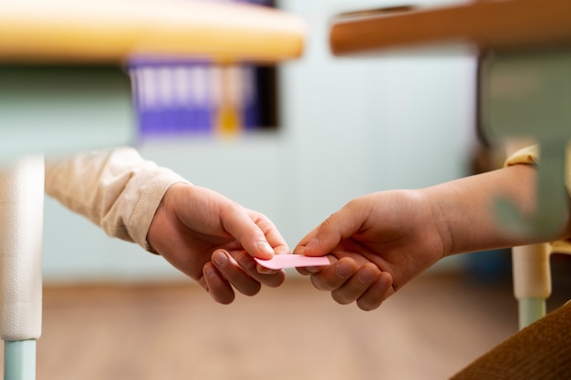 谁能给我一些蜘蛛、蜈蚣和蝎子的英文名